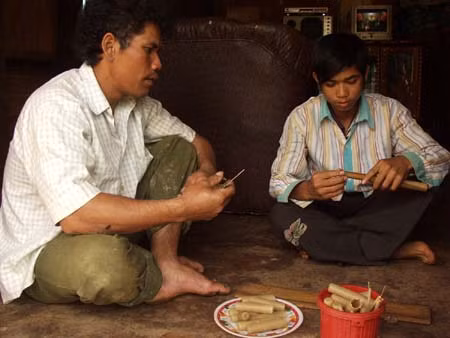 Truyền nhân làm Srí bắt chồng cuối cùng ở Tây Nguyên ảnh 5