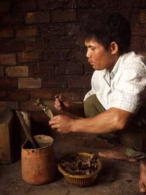 Truyền nhân làm Srí bắt chồng cuối cùng ở Tây Nguyên ảnh 3