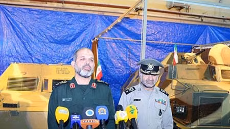 Iran ‘trình làng’ xe bọc thép, máy bay mới ảnh 3