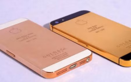iPhone 5 mạ vàng 24 carat giá 4.600 USD ảnh 2