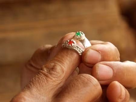 Truyền nhân làm Srí bắt chồng cuối cùng ở Tây Nguyên ảnh 1