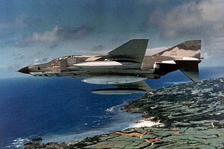 Thổ Nhĩ Kỳ tìm thấy xác máy bay bị Syria bắn rơi ảnh 1