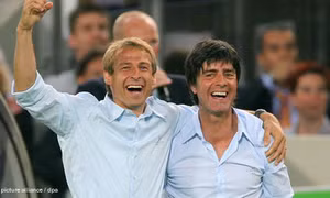 Trước trận Mỹ-Đức: Klinsmann và Loew gạt tình riêng