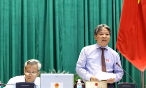Hài lòng với phần trả lời của Bộ trưởng Tư pháp Hà Hùng Cường