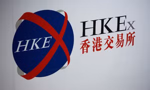 Chứng khoán Hong Kong thách thức đỉnh cao của 4 năm