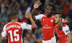 Arsenal thắng đậm, Liverpool thua sốc