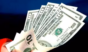 Đồng USD tiếp tục lên giá tại châu Á