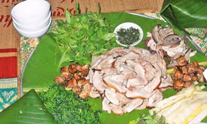 Ẩm thực truyền thống của người Thái Tây Bắc 
