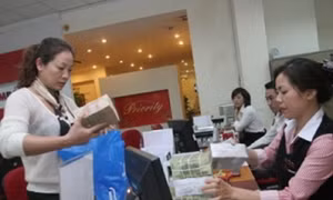 Tăng cường khả năng cơ cấu lại các khoản vay lãi suất cao 