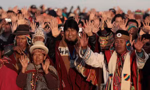 Chân dung vị Tổng thống gốc thổ dân lãnh đạo 3 nhiệm kỳ tại Bolivia