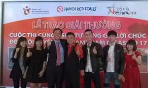 Trao giải cuộc thi “Gửi lời chúc đến đội tuyển Việt Nam”