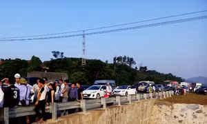 Thanh toán nợ cho người lao động Bảo Thắng