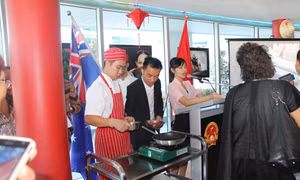 Giới thiệu văn hóa ẩm thực Việt Nam tại Australia