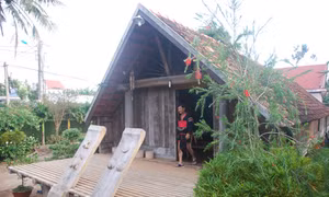 Bảo tồn văn hóa Tây Nguyên - Nguy cơ mai một nhà sàn dài 