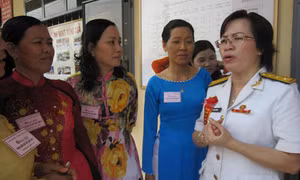 “Hoa biển” Vùng 2 Hải quân
