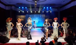 “Đêm hội sắc màu Proseee”