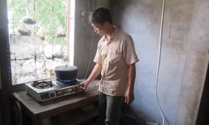 Hầm biogas giúp đồng bào cải thiện chất lượng cuộc sống