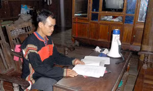 Bí thư chi bộ “đa năng”