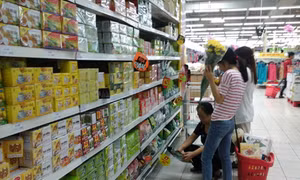 Gắn kết sản xuất - phân phối hàng Việt