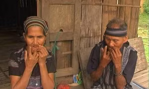 Đâu rồi tỏ tình bằng đàn Ra 
