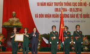 Trao tặng Huân chương Bảo vệ Tổ quốc hạng Nhì cho Cục Cứu hộ-Cứu nạn 