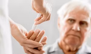 Phương pháp chẩn đoán bệnh Alzheimer an toàn hơn