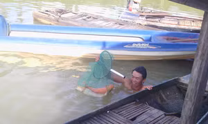 Làng chài trên đất Tây Nguyên