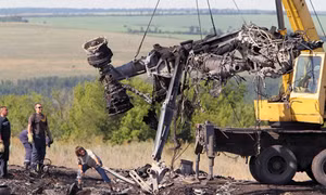 Ukraine sẵn sàng trao vai trò điều phối điều tra MH17 cho Phương Tây 