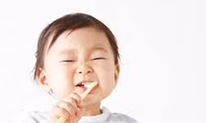 Ngăn ngừa trẻ sâu răng do bú bình