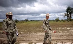 Mỹ tăng 1.000 binh sĩ tới Liberia kiểm soát Ebola 