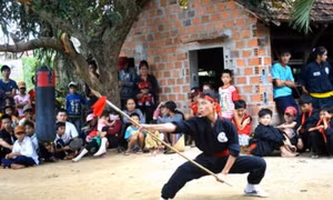 Về Bình Định xem võ cổ truyền