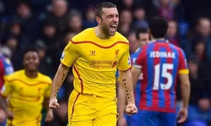 Liverpool lại 'trượt ngã' 