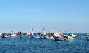Ưu tiên hỗ trợ đánh bắt xa bờ 