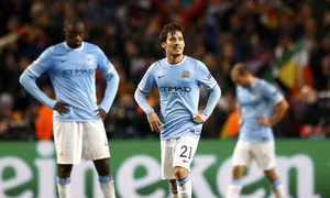 Manchester City ở thế hiểm nguy