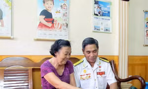 Tạc vào sử xanh một thời bất tử