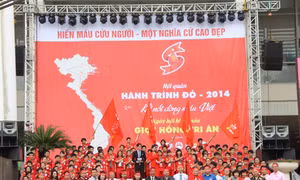 Trà thảo mộc Dr Thanh cùng Hành trình đỏ hoàn thành sứ mệnh 2014