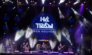 Rockstorm bùng cháy đất sông Hàn