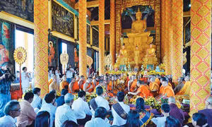 Đại lễ Dâng y Kathina