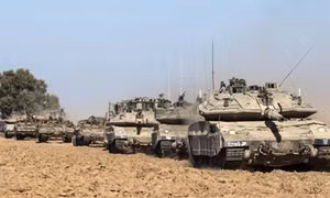 Israel sẵn sàng mở rộng chiến dịch trên bộ tại Gaza