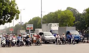 Phản hồi loạt bài “Học lại văn hóa nhường đường”