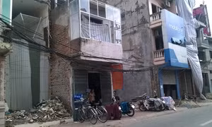 Tiếp tục dọn "rác trời"