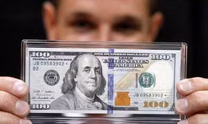 Đồng USD mạnh lên, giá vàng đi xuống 