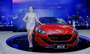  RCZ có giá 1,9 tỷ