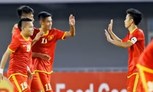 Olympic Việt Nam đứng đầu bảng