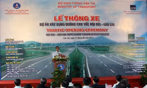 Thông xe toàn tuyến cao tốc Nội Bài – Lào Cai