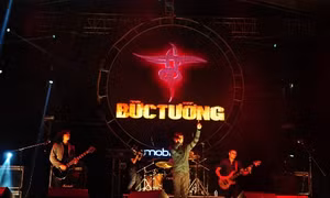 8.400 khán giả Huế cùng Rockstorm7 thắp lên “Hào khí Đông A”