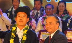 Bí thư xã không cam chịu đói nghèo