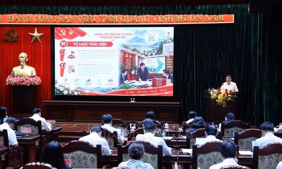 Đại biểu chúc mừng tại Hội thánh Cao Đài Ban Chỉnh Đạo.