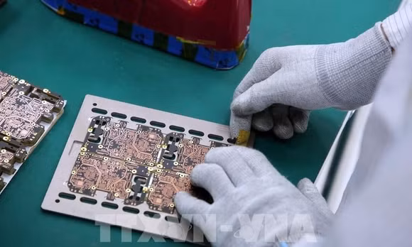Hàn Quốc đề xuất chi 40 triệu USD phát triển chip bán dẫn quốc phòng