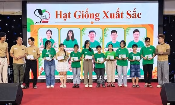Gieo mầm yêu thương, đồng hành cùng trẻ mồ côi vì COVID-19
